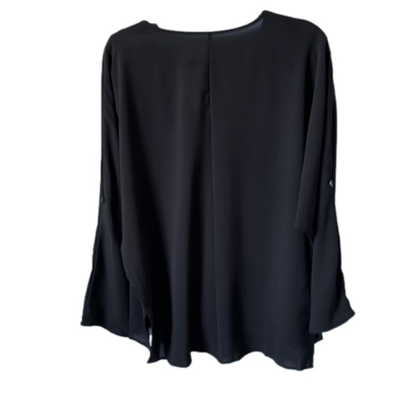 Black V-neck Long Top - Picture 2 of 15